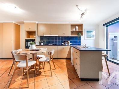 7/27 Burns Street, North Fremantle WA 6159