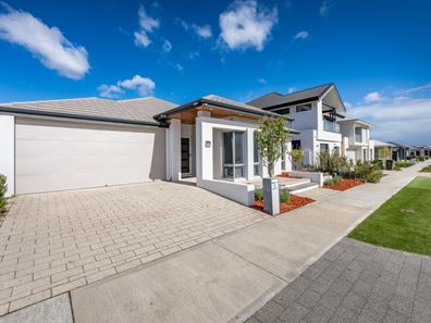 23 Cedarleaf Entrance, Treeby WA 6164