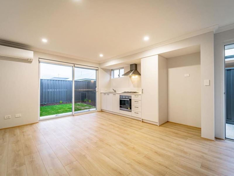 5B Goldrush Way, Baldivis