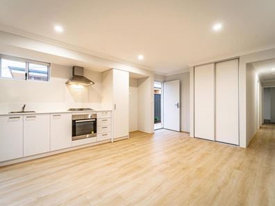 5B Goldrush Way, Baldivis WA 6171