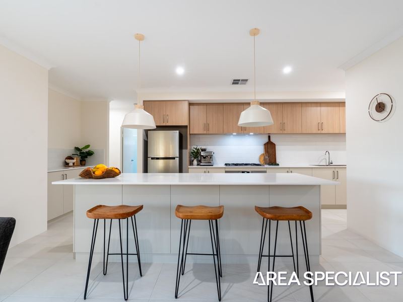34 McMullan View, Hazelmere WA 6055