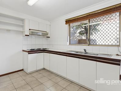 4/6 Mary Street, Como WA 6152