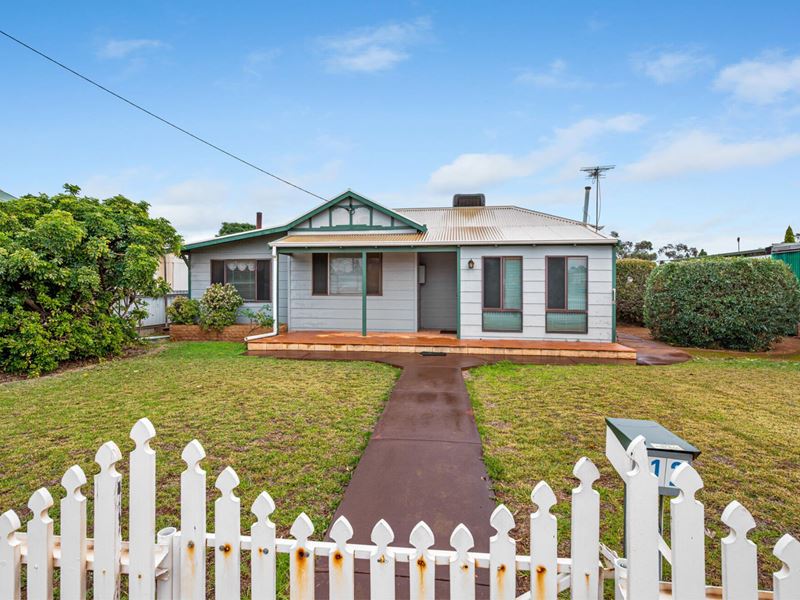 12 White Street, Kalgoorlie