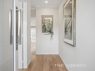 18 Lake Carine Gardens, Carine WA 6020