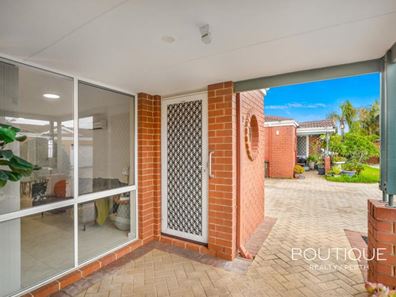 2/119 - 121 Walter Road West, Dianella WA 6059