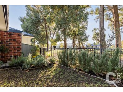 54 Somerford Promenade, Wellard WA 6170