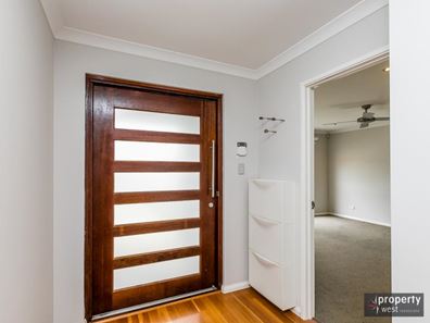 14 Ashtead Way, Landsdale WA 6065