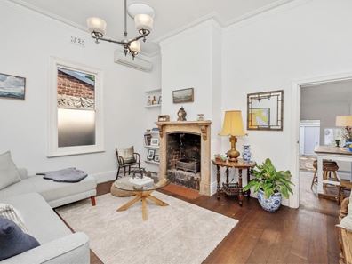 32 Tydeman Road, North Fremantle WA 6159
