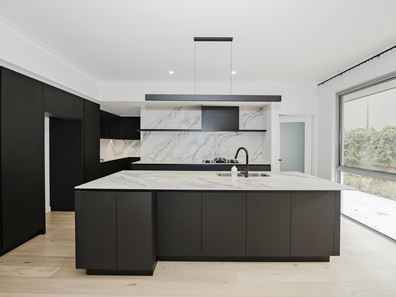 32a Aitken Drive, Winthrop WA 6150