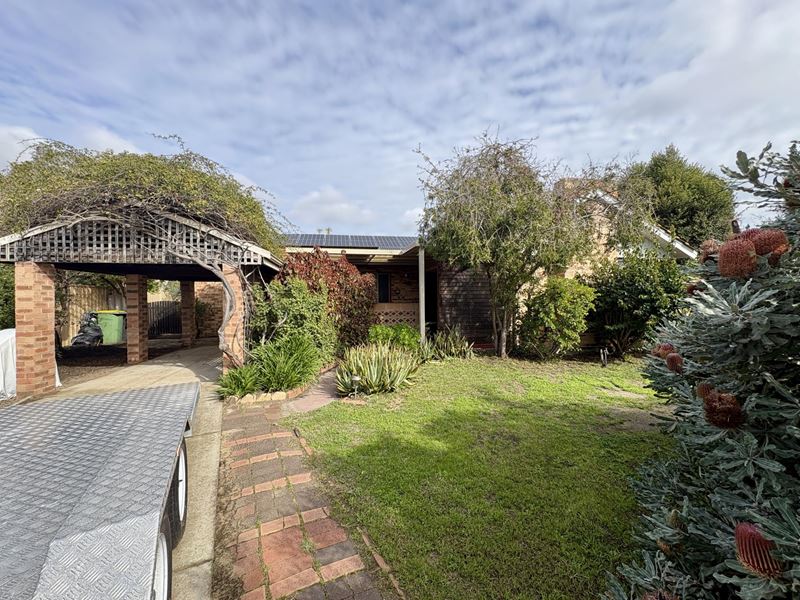26 Wynyard Way, Thornlie WA 6108