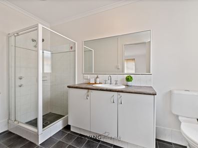 Room/1  126B Roberts Road, Rivervale WA 6103