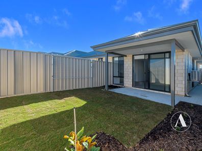 12B Damsel  Way, Two Rocks WA 6037