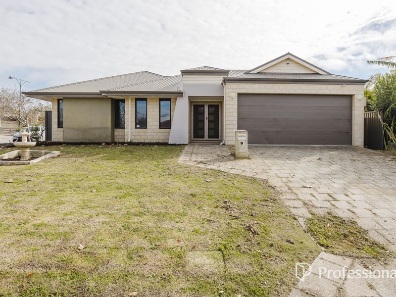 28 Nouveau Turn, Aveley