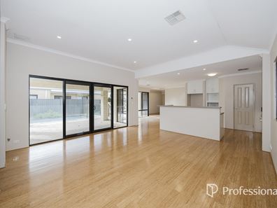 28 Nouveau Turn, Aveley WA 6069