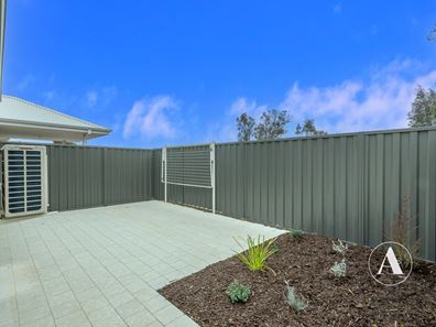 18 Chalmers Avenue, Wellard WA 6170