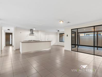 21 Mindalong Way, Byford WA 6122