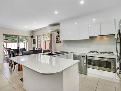 33A Ambleside Close, Balga WA 6061