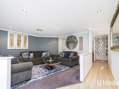 37 Copperback Circle, Huntingdale WA 6110