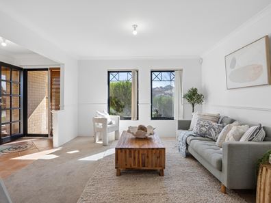 24 Woodlake Boulevard, Ellenbrook WA 6069
