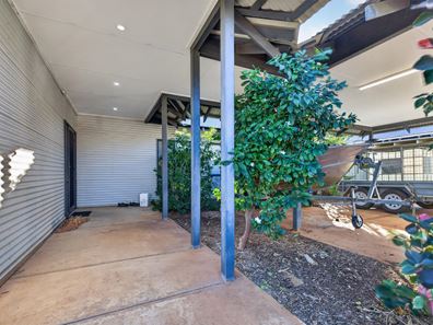 12 Schooner Street, Baynton WA 6714