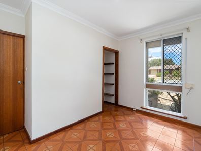 132 Crawford St, East Cannington WA 6107