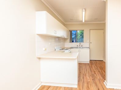 1/121 Gregory Street, Beachlands WA 6530