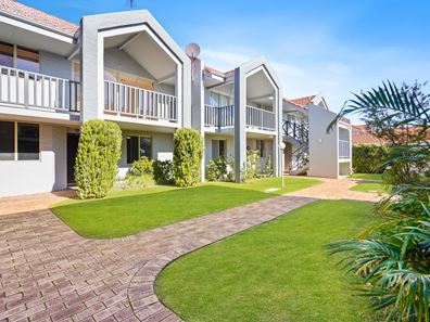 27/1-3 Hackett Street, Mandurah WA 6210