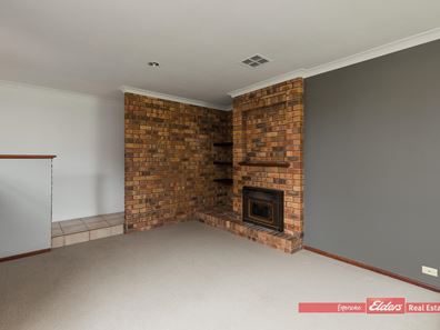 13 Compass Place, Waikiki WA 6169