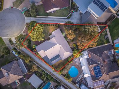 6 Gardinia Place, Mullaloo WA 6027