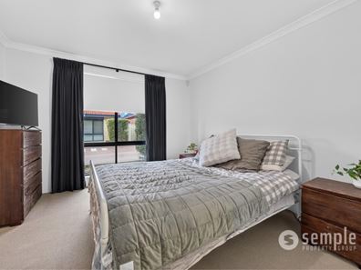 16/7 Barfield Road, Hammond Park WA 6164