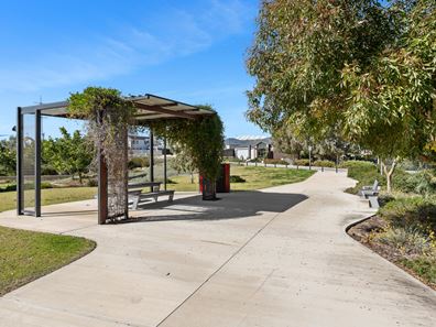 6 Haifa Street, Coogee WA 6166