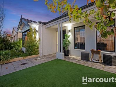16 La Mirada Avenue, Clarkson WA 6030