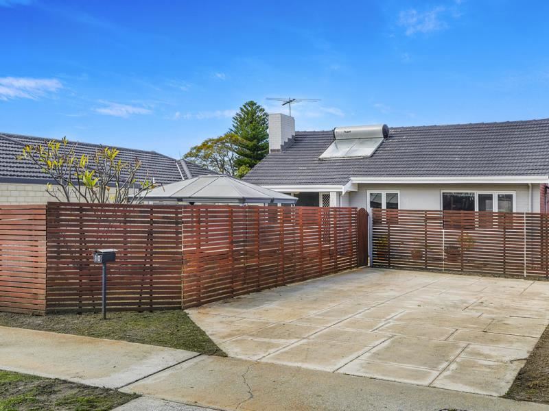 10 Teaguer Street, Wilson WA 6107