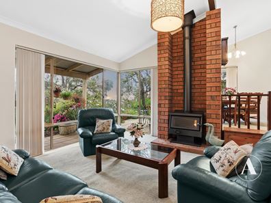 36 Ophelia Grove, Mount Nasura WA 6112
