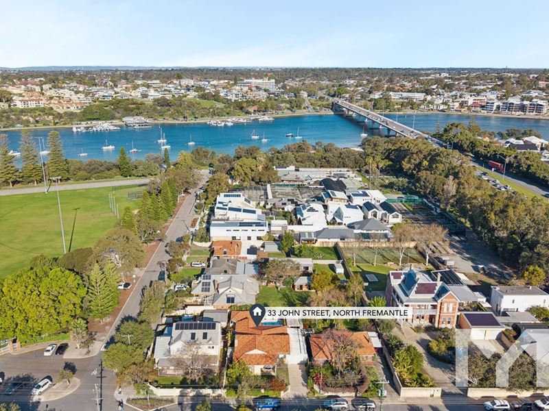 33 John Street, North Fremantle WA 6159