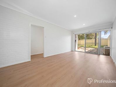 1/307 Wharf Street, Queens Park WA 6107