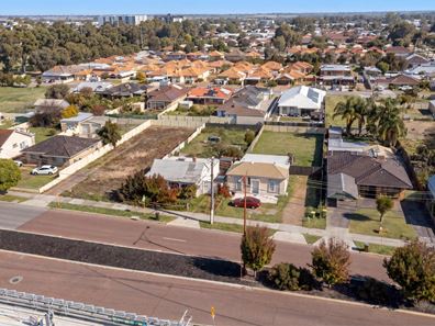 213 Sevenoaks Street, Cannington WA 6107