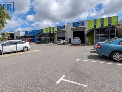 2/6 Merino Entrance, Cockburn Central WA 6164