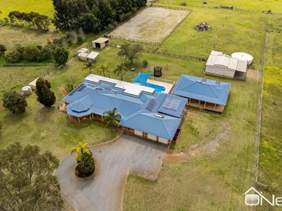 42 Redcliffe Road, Cardup WA 6122