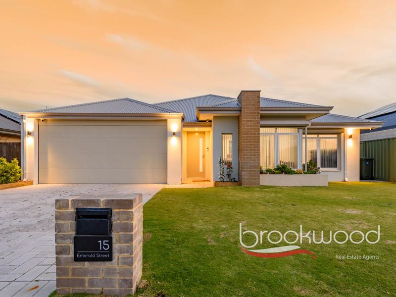 15 Emerald Street, Henley Brook WA 6055