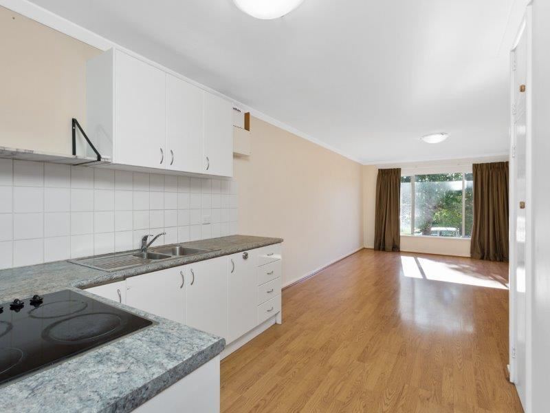 11/18 Woodlands Street, Woodlands WA 6018