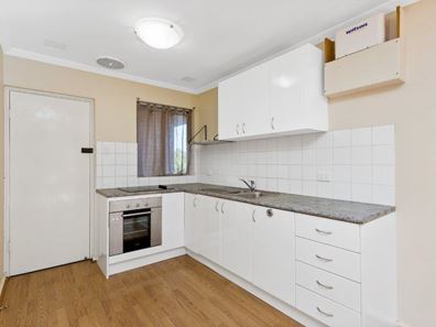 11/18 Woodlands Street, Woodlands WA 6018