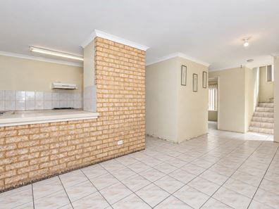 2/33 Lawson Street, Bentley WA 6102