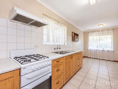 29 Goomarl Street, Dudley Park WA 6210