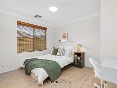Room/2  24 Belfast Crescent, Ridgewood WA 6030
