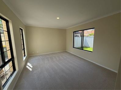 79B Pascoe Street, Karrinyup WA 6018