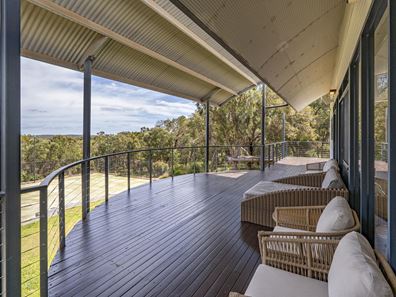 18 Macnair Place, Yallingup WA 6282
