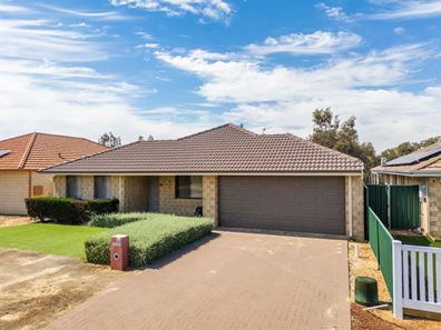 23 Riverside Outlook, Northam WA 6401