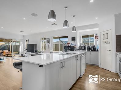 322 Southern River Road, Southern River WA 6110