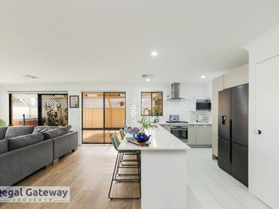 8 Hawea Chase, Success WA 6164